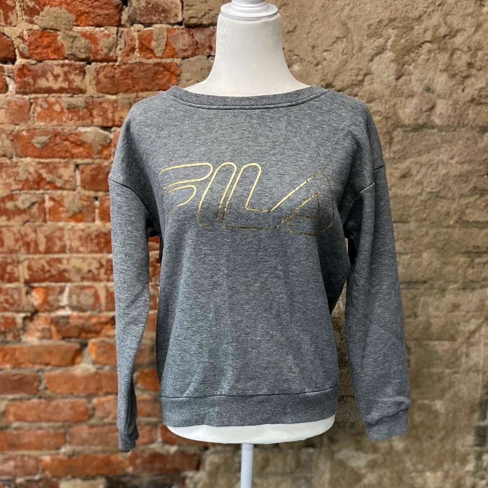 NWOT Fila Yasmin Crewneck Sweatshirt With Back Zipper